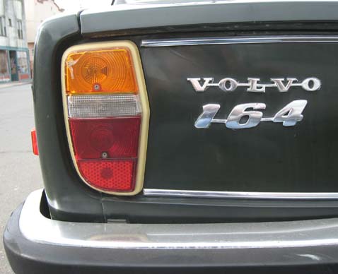 70_volvo_emblem_164-842878.jpg